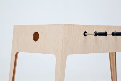 Plywood Foosball 2.0, De Slava Balbek. La Elegancia De Un Futbolín ...