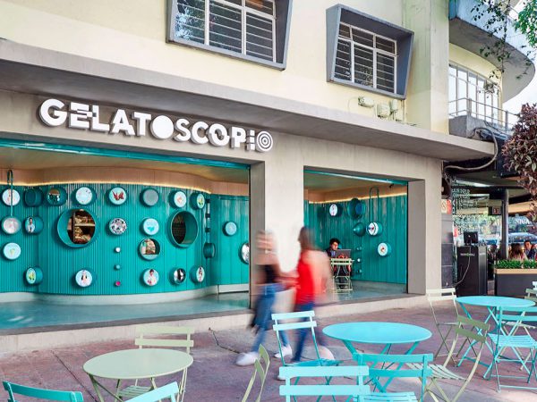 Gelatoscopio, la utópica heladería de Esrawe Studio