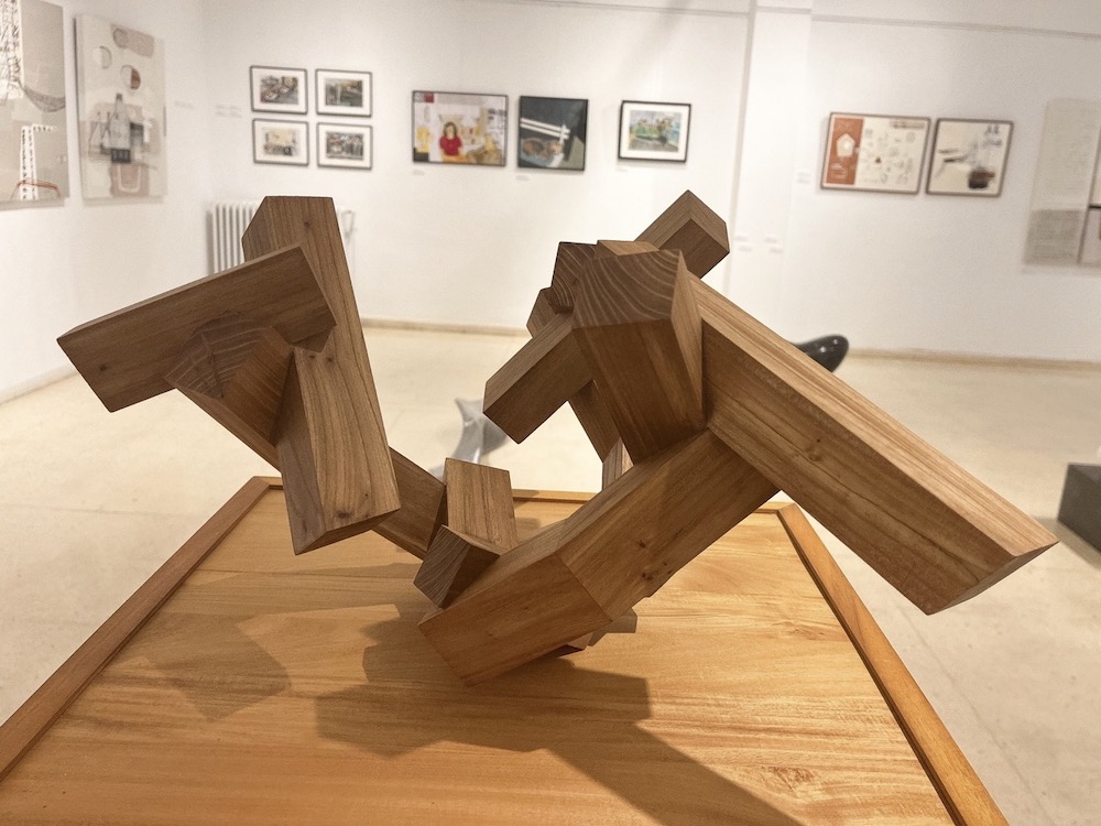 Exposición de Adrián Carra, Susana Murias y Eugenio Vega en la Escuela de Arte la Palma de Madrid