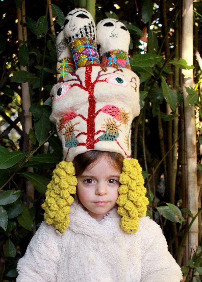 Las esculturas textiles de Severine Gallardo. Máscaras, tocados,...