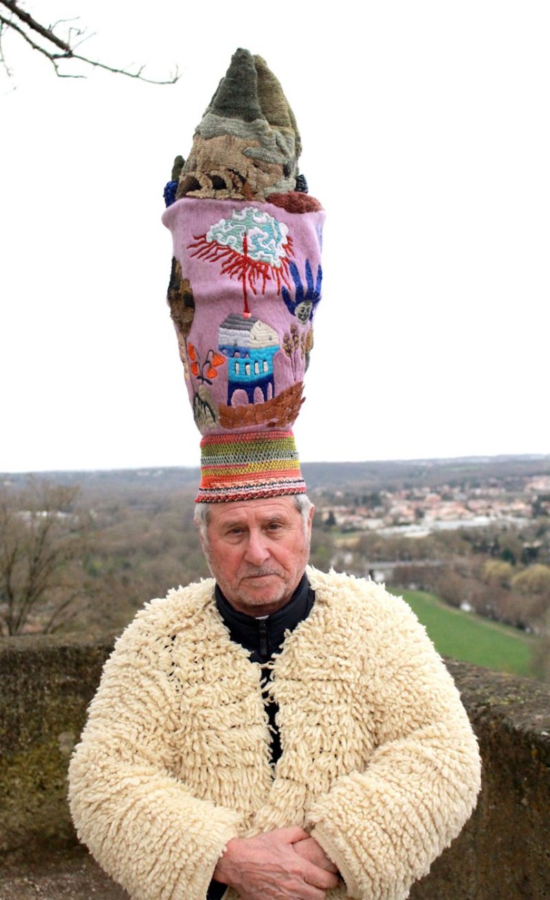 Las esculturas textiles de Severine Gallardo. Máscaras, tocados,...