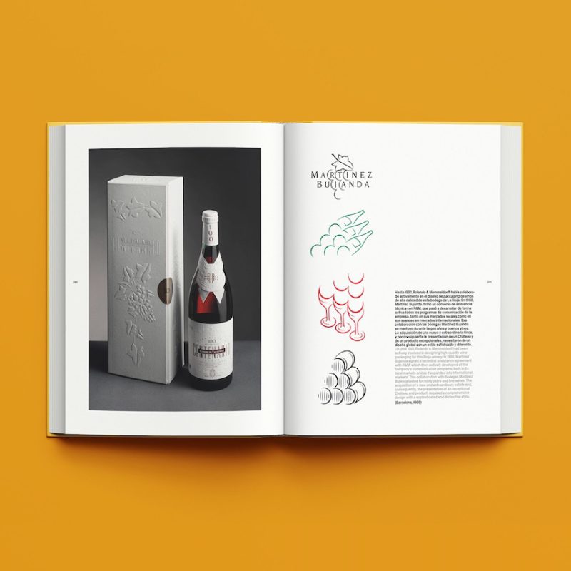 The book by Carlos Rolando = Designer