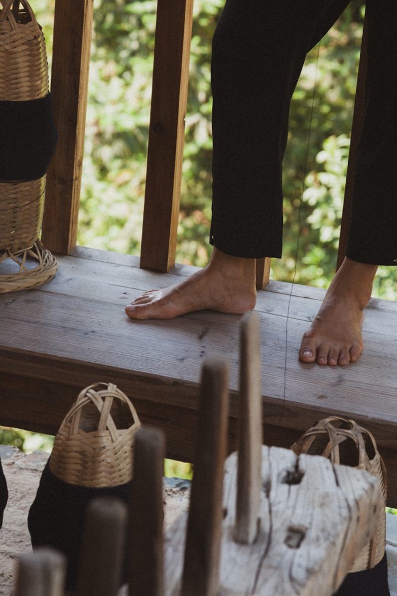 Tejiendo puentes para aprender, preservar y promover el lenguaje textil ancestral chino